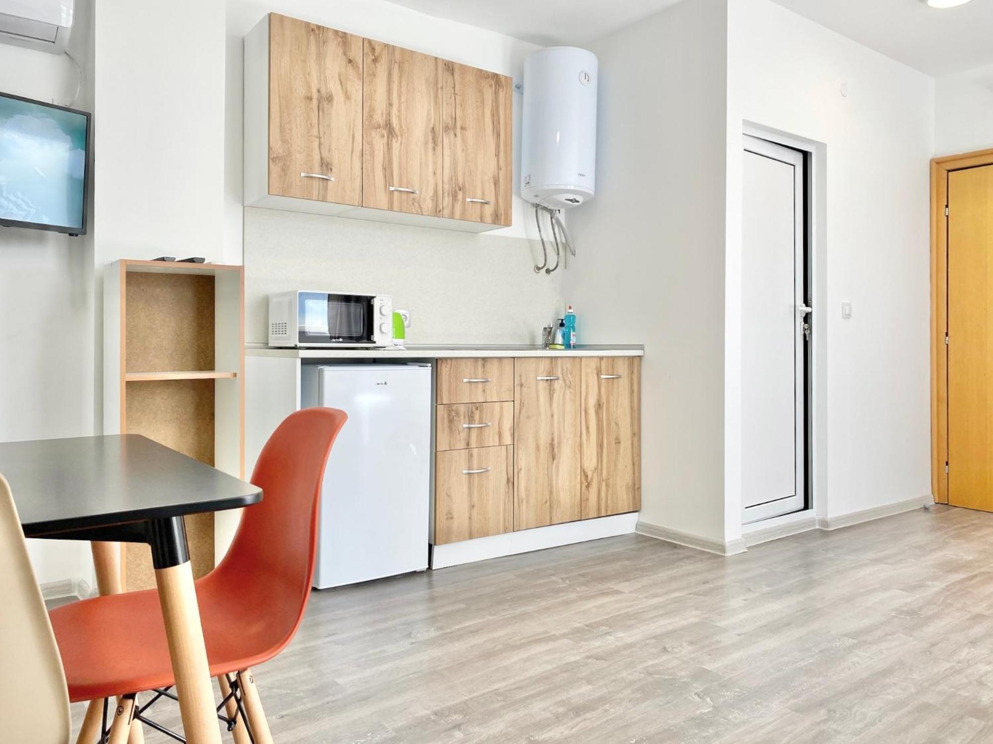 Hello Studios Budget Stays Free Parking & Wifi Stara Zagora Buitenkant foto