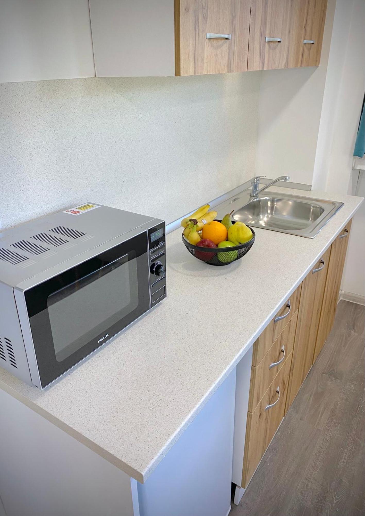Hello Studios Budget Stays Free Parking & Wifi Stara Zagora Buitenkant foto
