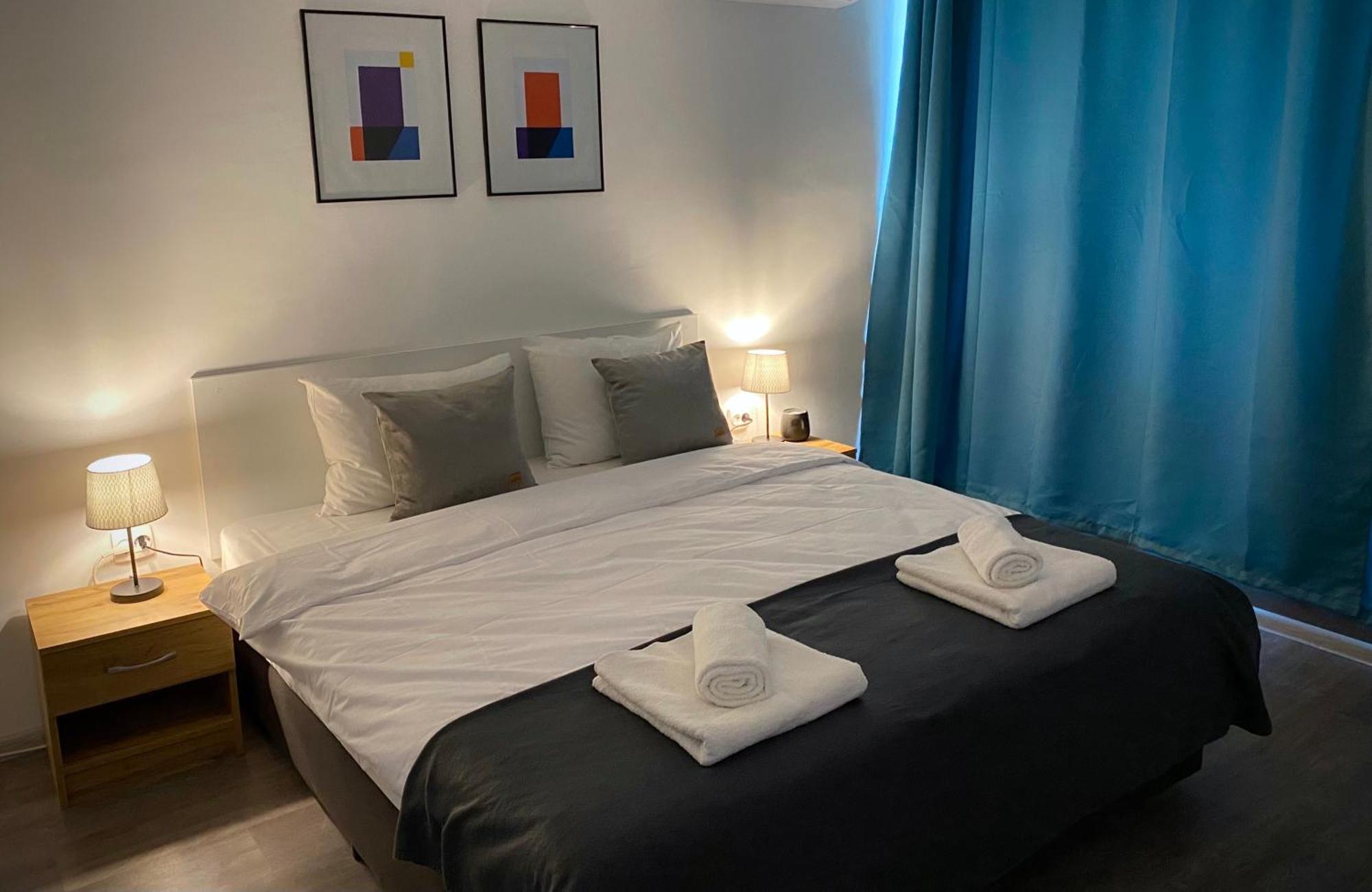 Hello Studios Budget Stays Free Parking & Wifi Stara Zagora Buitenkant foto