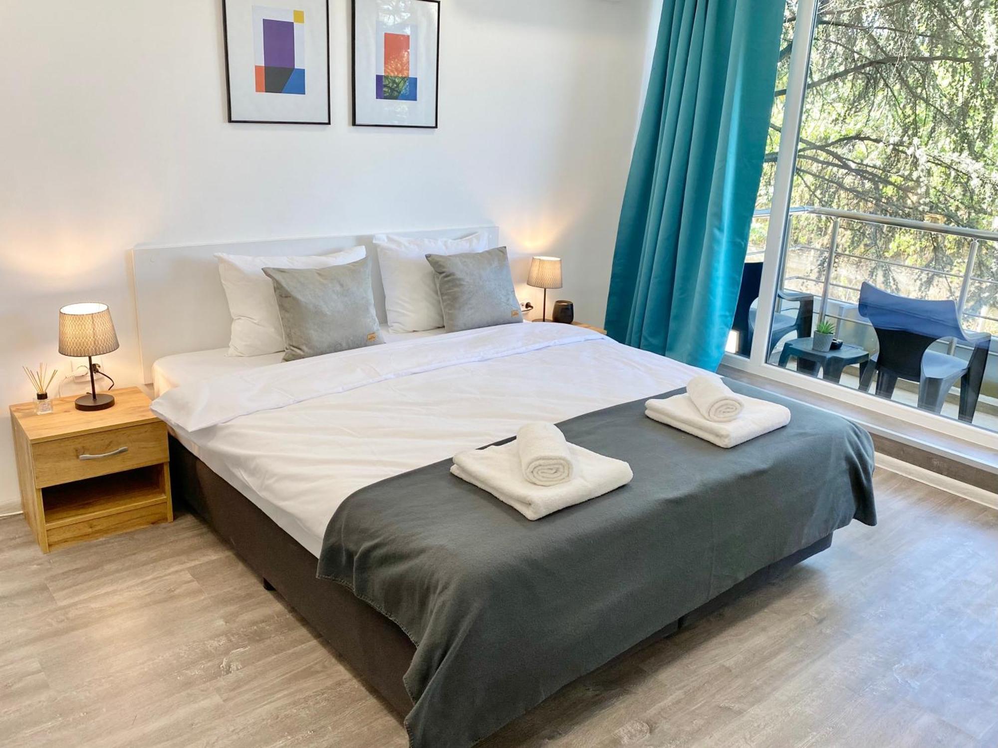 Hello Studios Budget Stays Free Parking & Wifi Stara Zagora Buitenkant foto