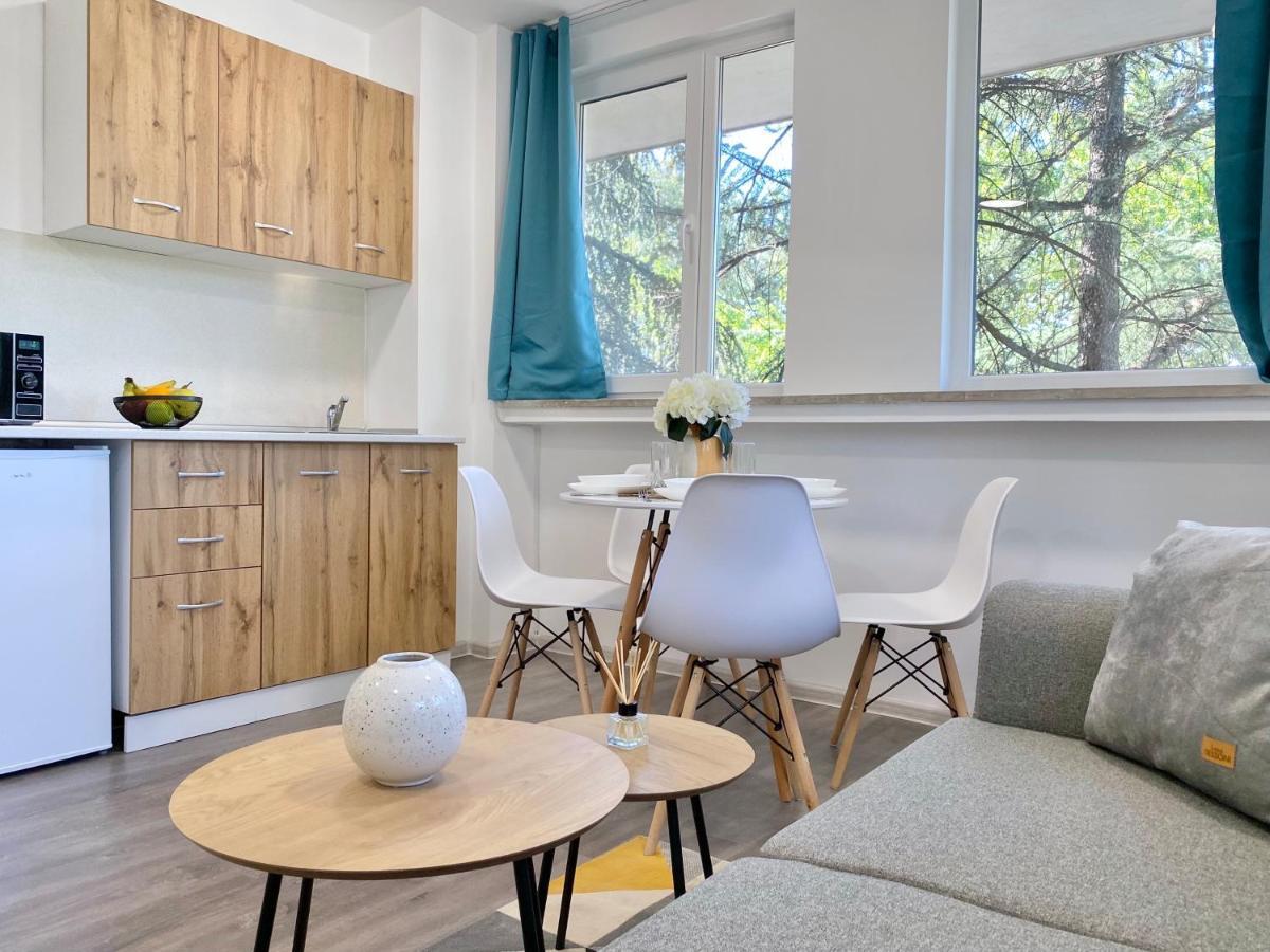 Hello Studios Budget Stays Free Parking & Wifi Stara Zagora Buitenkant foto